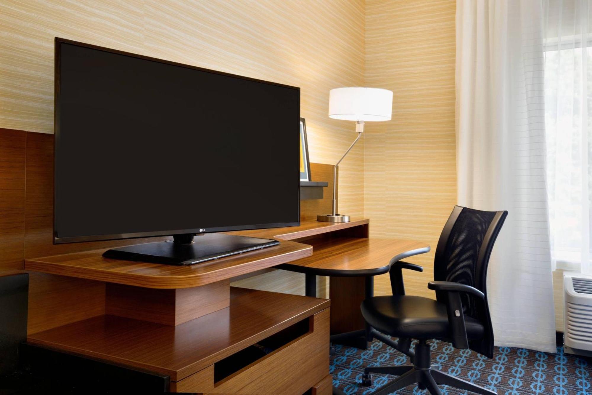 Fairfield Inn & Suites By Marriott Lancaster East At The Outlets Smoketown  Exterior foto